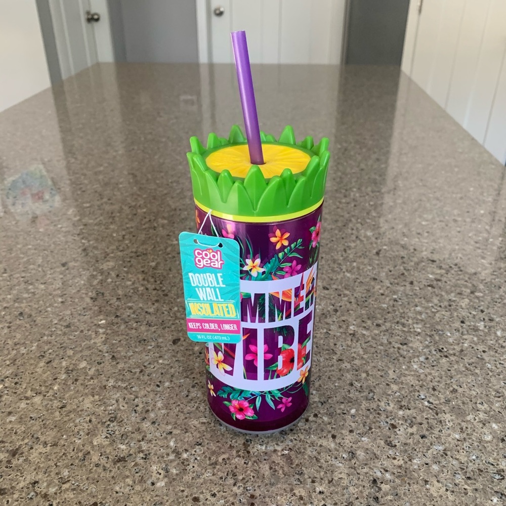 NWT 16oz tumbler “Summer Vibes”